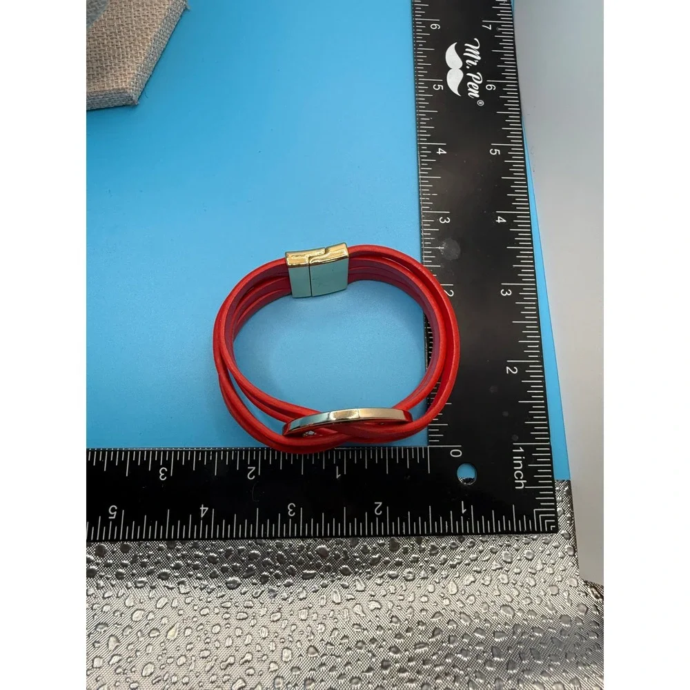 N/A vibrant red